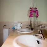 Albayt & Lägenhetshotell Estepona