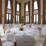 Albayt & Aparthotel Estepona