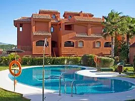 Albayt & Apartmanhotel 3*