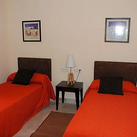 Albayt & Aparthotel 3*