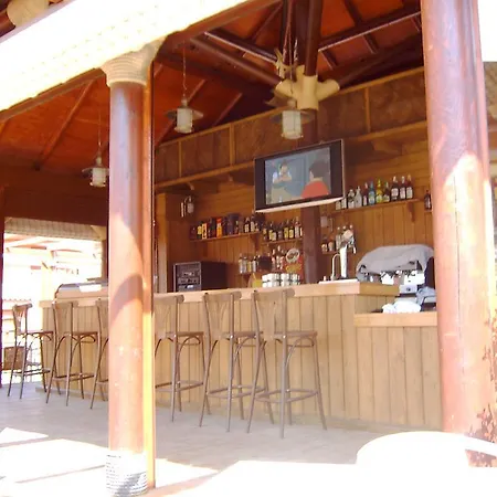 Albayt & Εστεπόνα