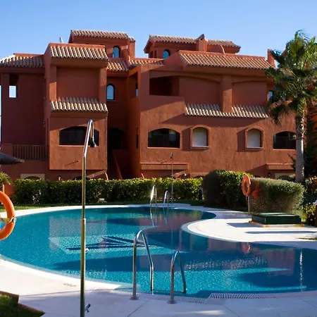 Albayt & Apartmanhotel Estepona