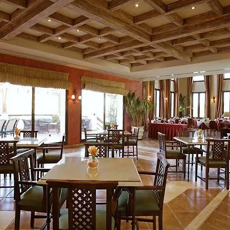 Apartmanhotel Albayt & Estepona