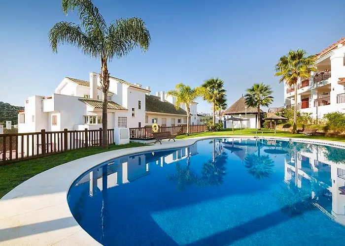 Albayt & 3* Estepona