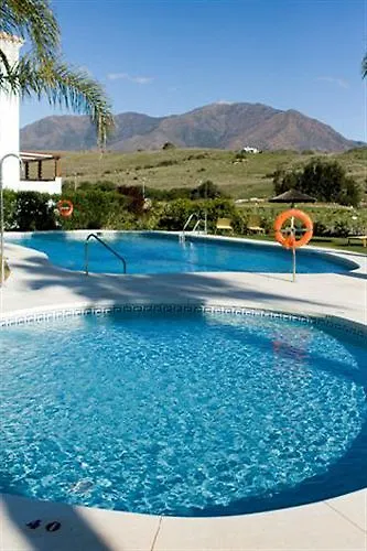 Albayt & Aparthotel Estepona