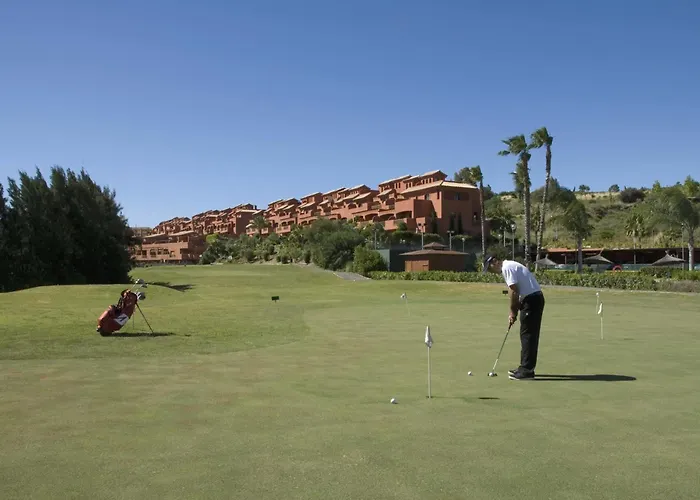 Albayt & Aparthotel Estepona