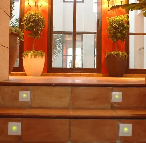 Albayt & エステポナ