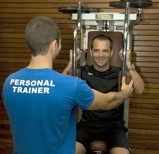 Albayt & Apartahotel 3*