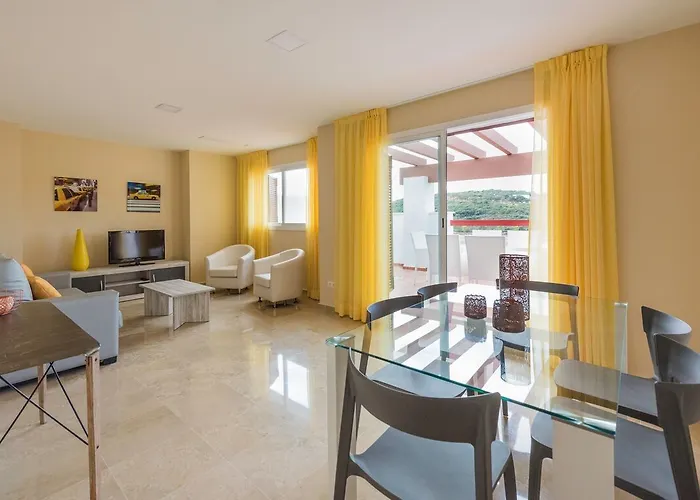 Albayt & אסטפונה